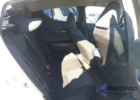 2021 Toyota C-Hr Le z USA, uszkodzony, nr VIN JTNKHMBX7M1121302